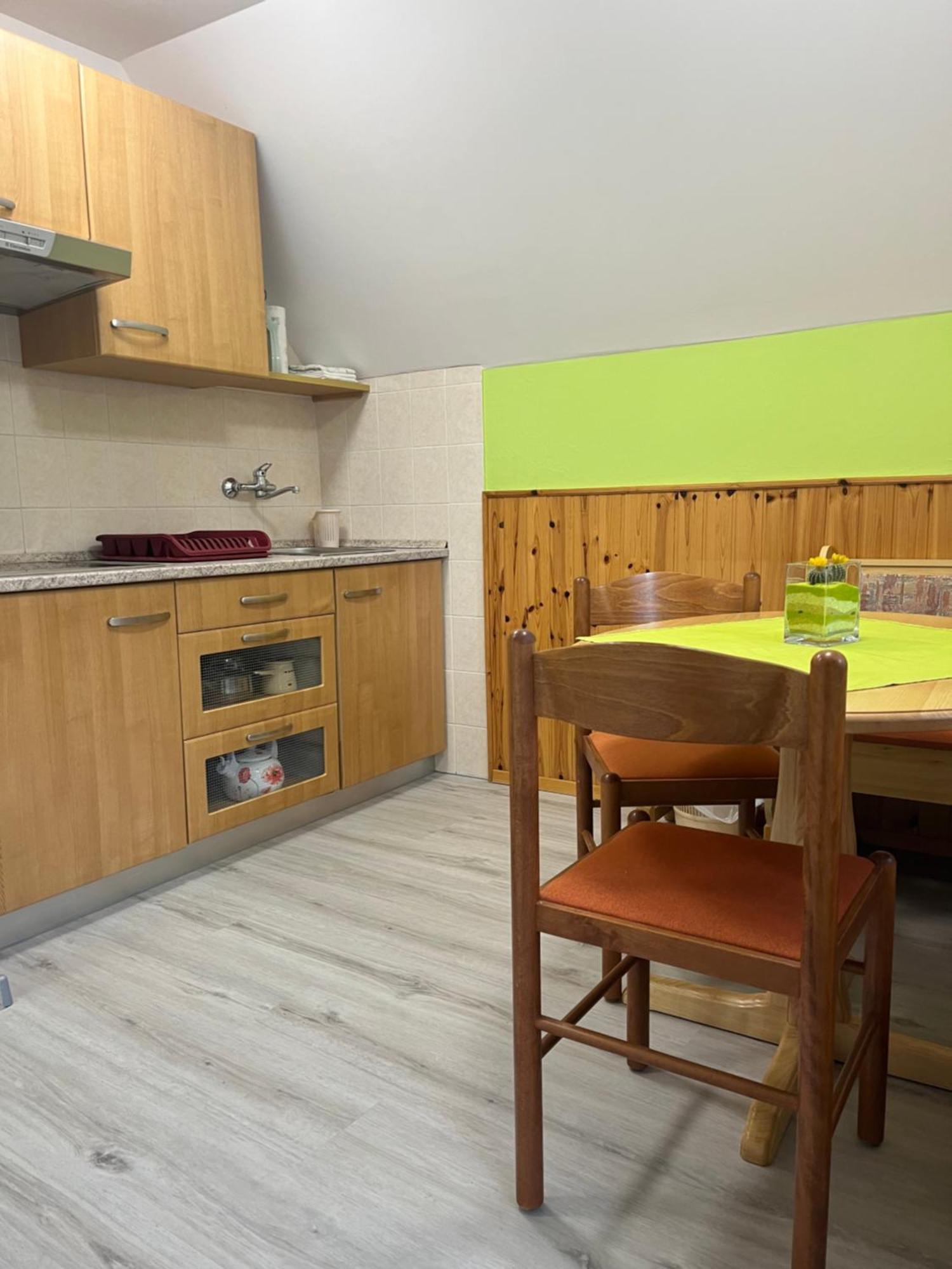 Apartmaji In Sobe Cuder Soča Habitación foto